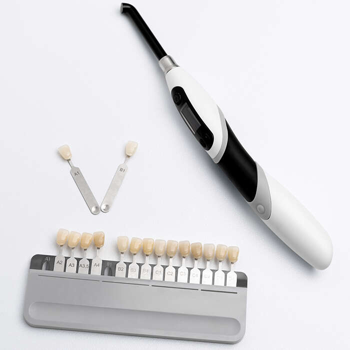 مقایسه ماندگاری لمینت زیرکونیا با لمینت سرامیکی